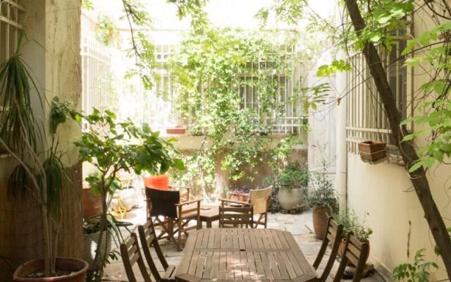 Secret Garden 3Br Cozy And Quiet Athens Gem