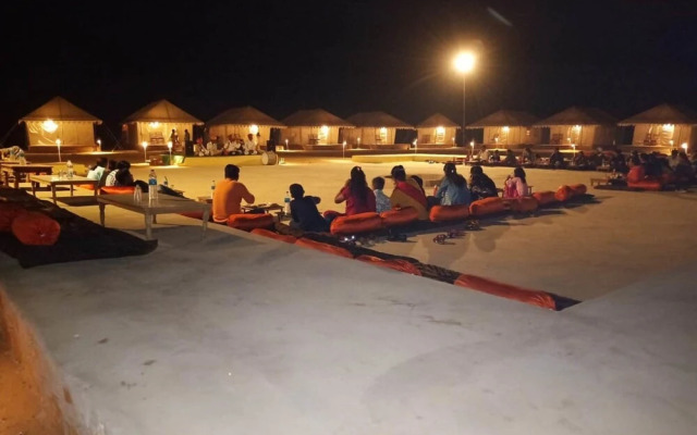 Amazing Desert Camp