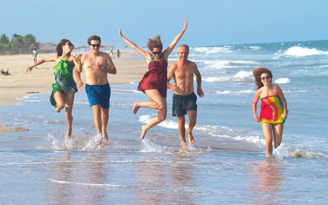 Le Pondy Beach & Lake Resort