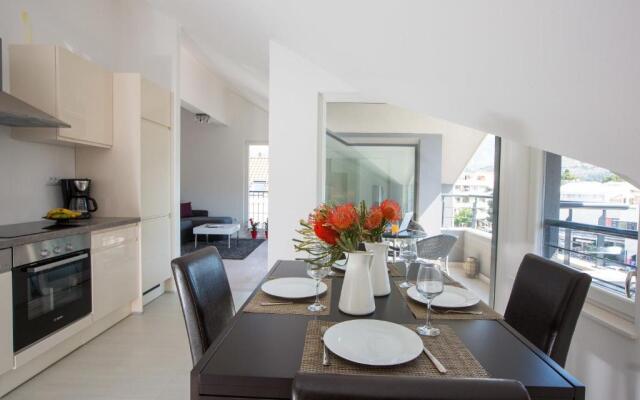 Apartment Sea Breeze