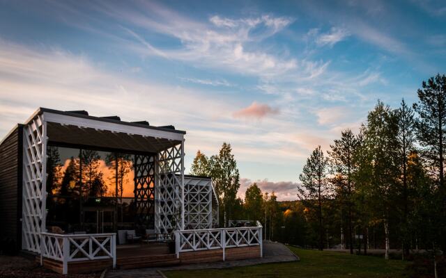 Arctic TreeHouse Hotel