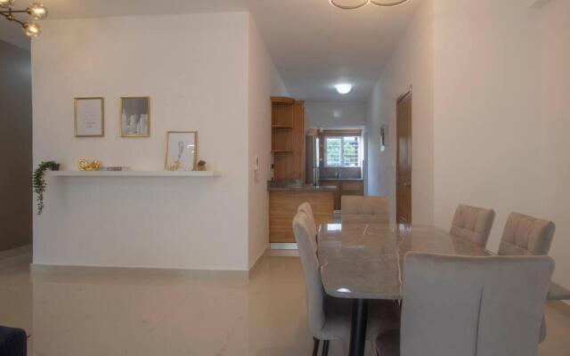 Best 6 Guest apartment in town! Family Ambient