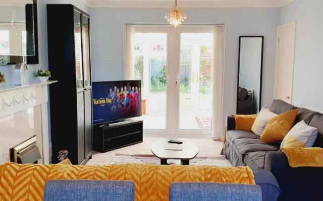 5BD Staycation Amazing Sea View Clacton-on-sea