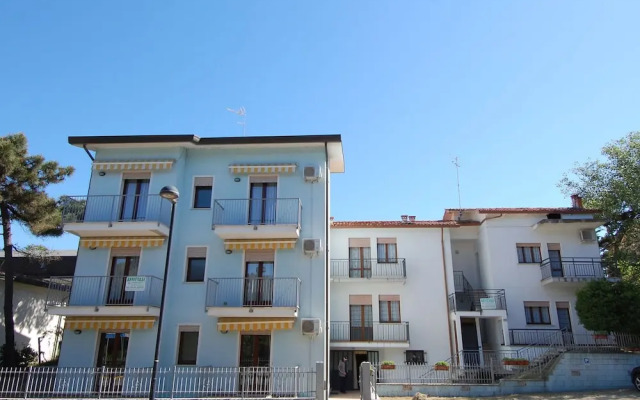 Scenic Apartment in Rosolina Mare With Parking