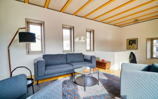 Cozy Penthouse in the old Town of Sion