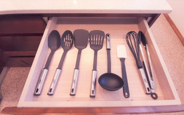 Garage Studio near OUSHC Hospital