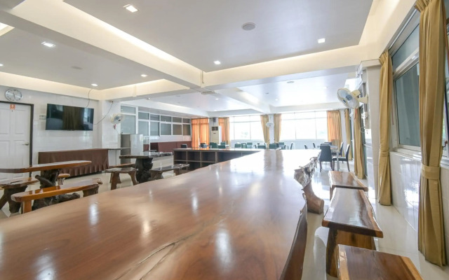 AC Habitat Bangkok