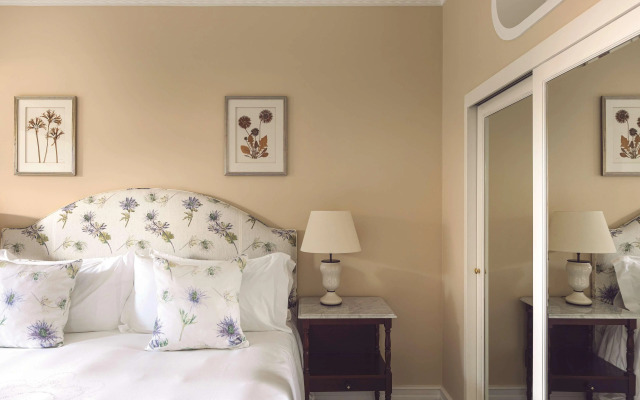 Staycity Aparthotels, Near Disneyland® Paris