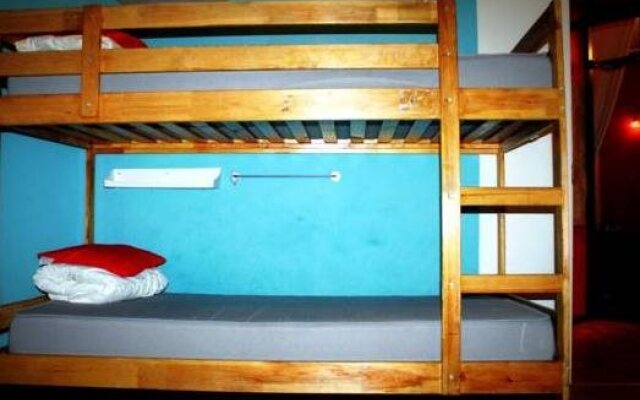 Old Flat Hostel Na Sovetskoy