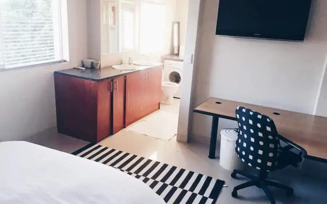 Sea Facing Apartment With Views