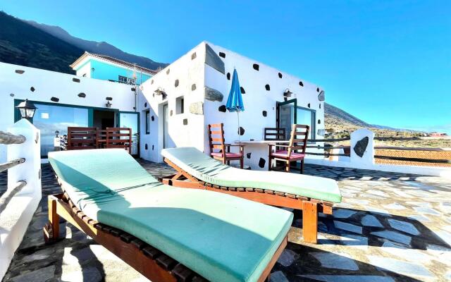 Apartamento en casa rural, Wifi, BBQ y vistas al mar