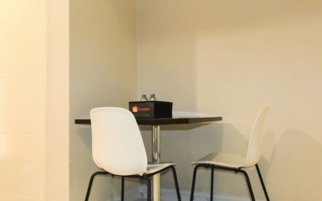 Minimalist and Cozy 1BR Cosmo Terrace at Thamrin Apartment – Guest Rooms – Jakarta