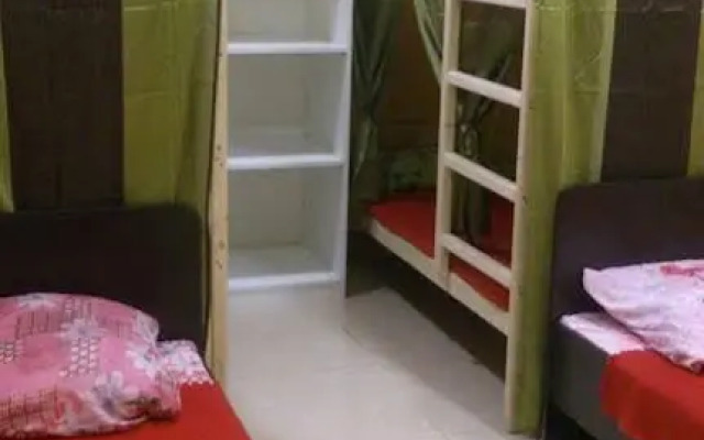 Hostel RETRO