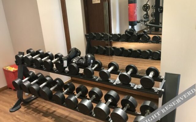 Shangli Hotel (Chengdu Zoo Metro Station)