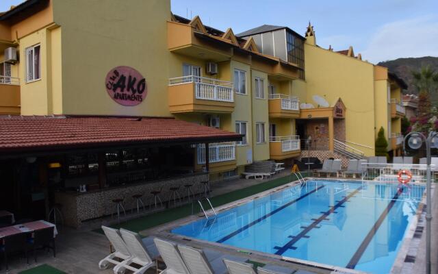 Club Ako Apartments
