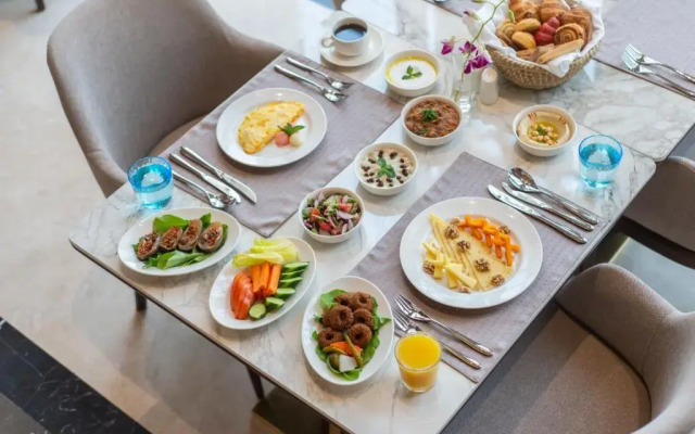 Gardino Hotel & Residence