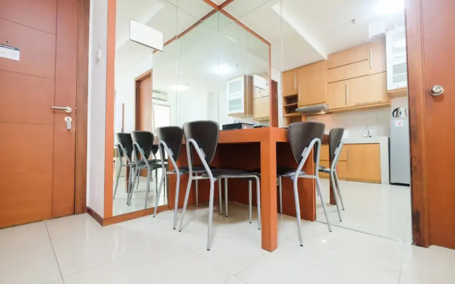 Great Choice and Strategic 1BR Apartment at Thamrin Residence