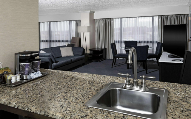 Hilton Greenville - фото 4