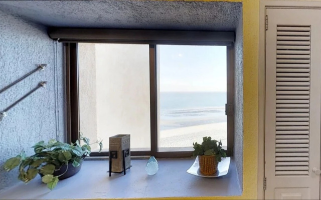 Princessa 2BR E 408-v by Casago