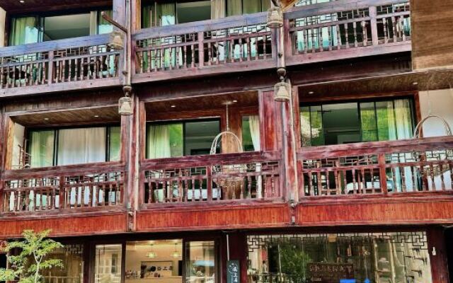 Yunshangju Hotel