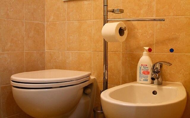 Guest House - Rooms Rent Cisanello