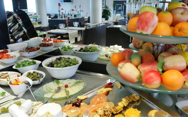 Holiday Inn Bordeaux Sud - Pessac by IHG