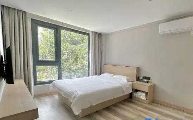 Yuyue Selected Apartment