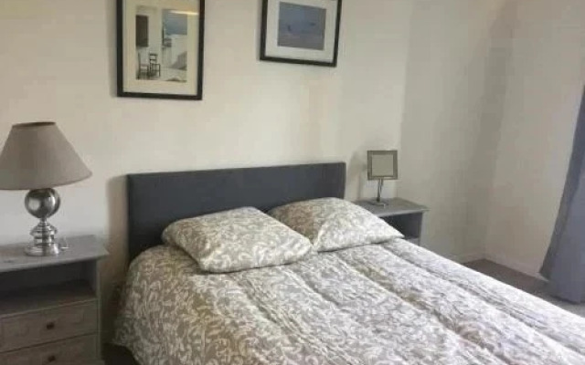 Maison Au Bord Du Lac 4 Personnes