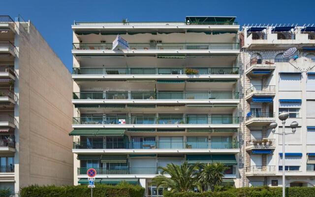 Sunlight Properties - Sky blue - 3 bedroom flat with sea view on the Promenade des Anglais