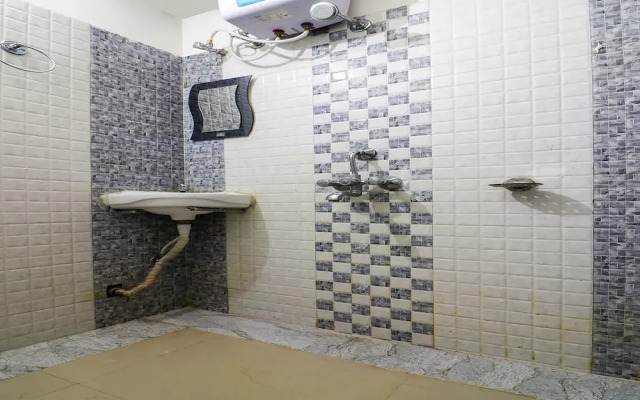 Triotel Hotels And Banquets Opc by OYO Rooms