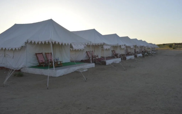 Rajwadi Desert Home Stay