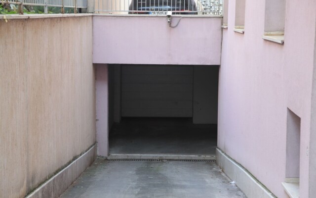 Lubata Apartments