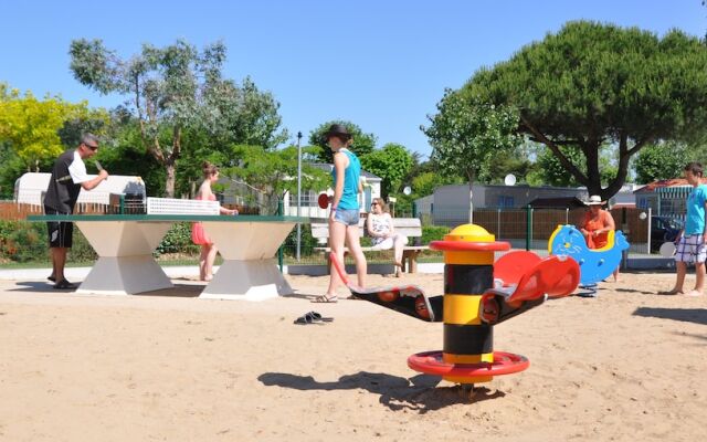 Camping Domaine des Salins