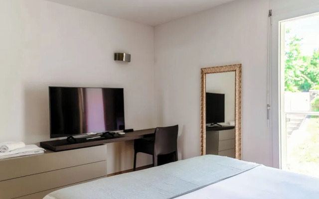 Sandi Luxury Apartment