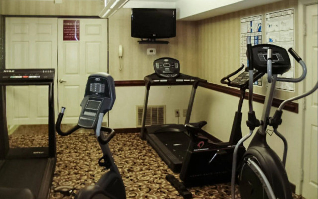 Days Hotel by Wyndham Williamsburg I-64