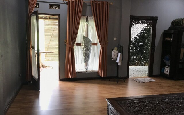 Villa Bawean Terrace Cipanas