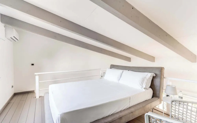 Giulia 1 Villa Apartment Shared Pool Sea Views
