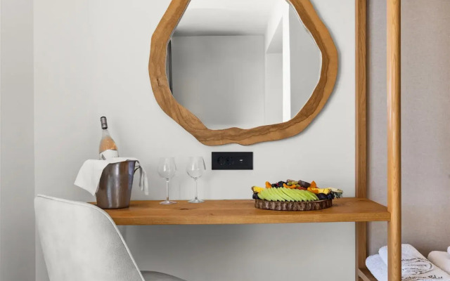Cabana Blu Lifestyle Boutique Hotel & Suites