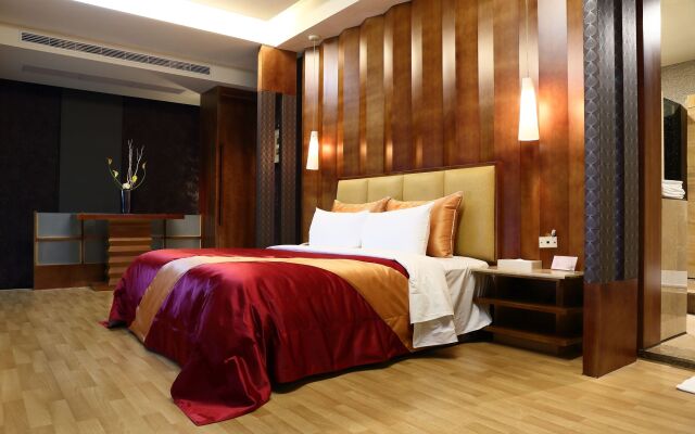 Carther Motel Taichung
