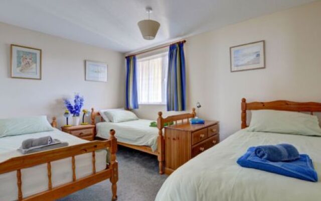 Flat 28 Clifton Court