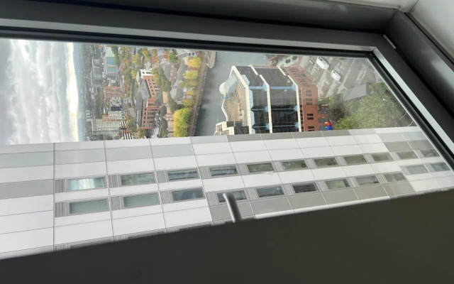 Beautiful 1-bed Apartment on the 26th Floor