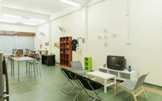 Vloft Backpackers Hostel