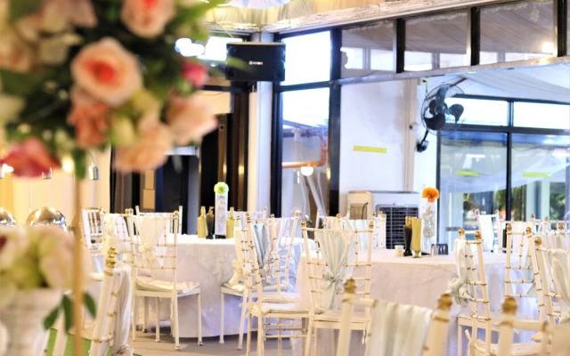 8 Dragons Private Resort and Events Place by Cocotel
