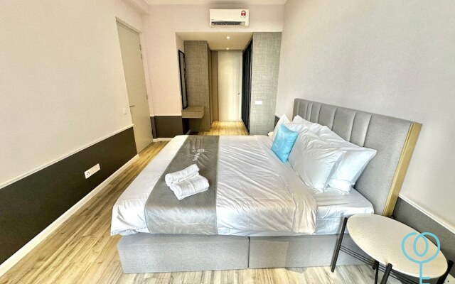 Millerz Square by Mykey