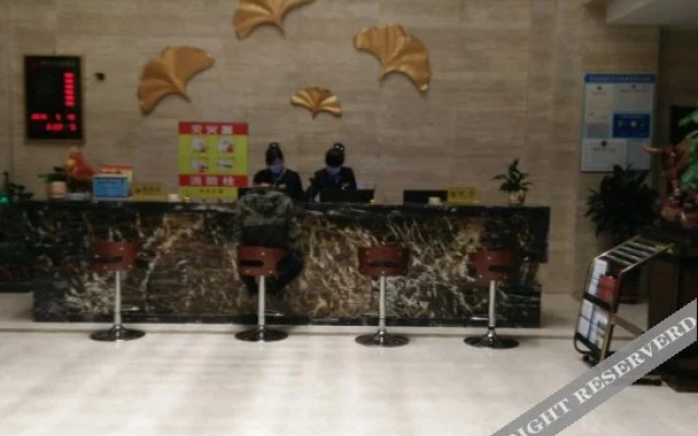 Wu Hua Tian Yue Hotel (Zhongwei Gulou South Street Branch)