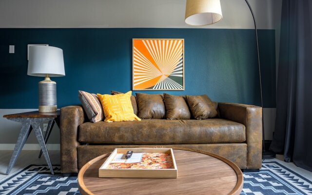 WanderJaunt Luxe Normal Heights Apts