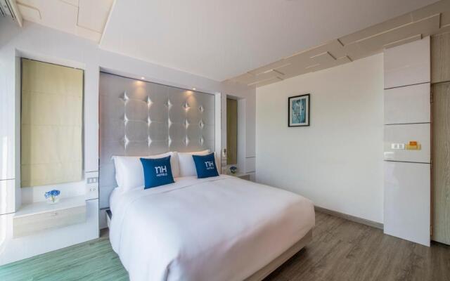 Boat Lagoon Resort