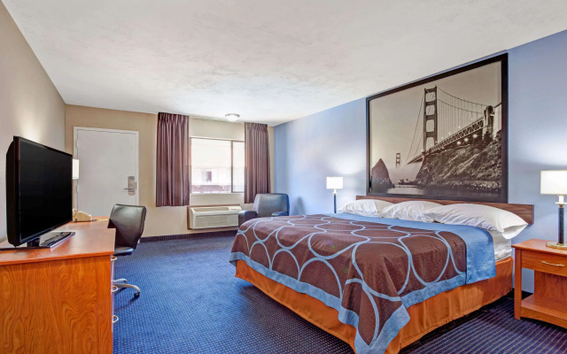 Super 8 by Wyndham Albany/Corvallis