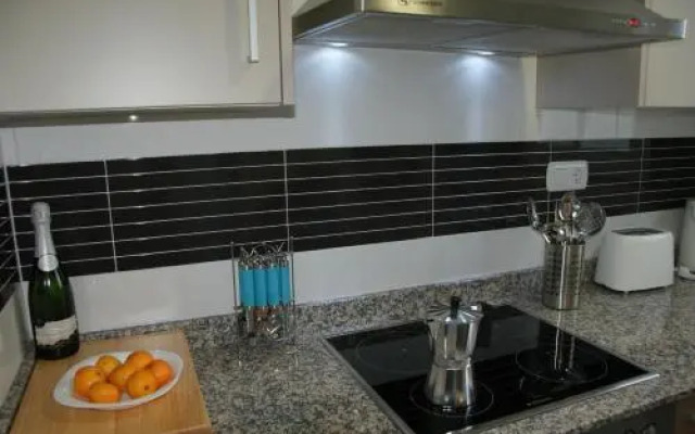 Apartamentos FV Flats Valencia - Mestalla 7