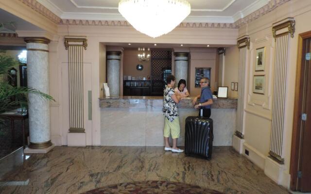 Bristol Hotel